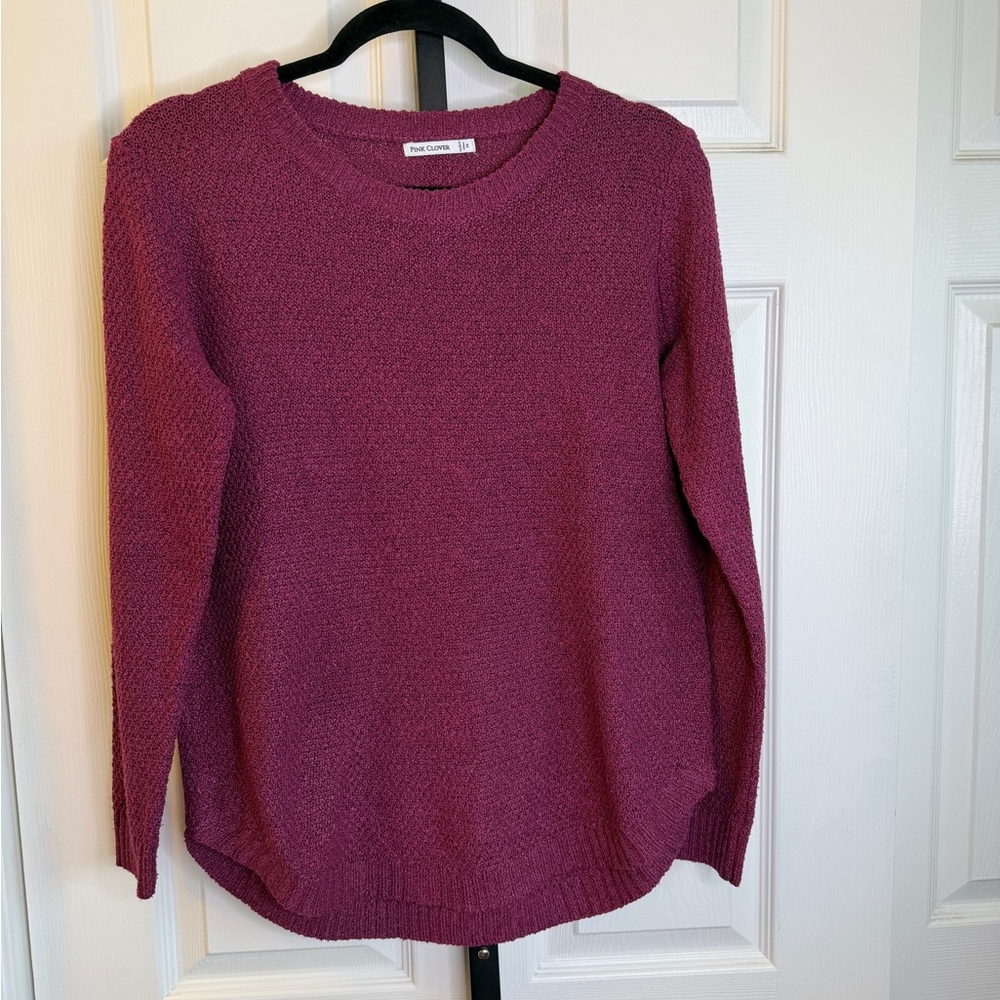 Pink Clover Berry Sweater, size a medium